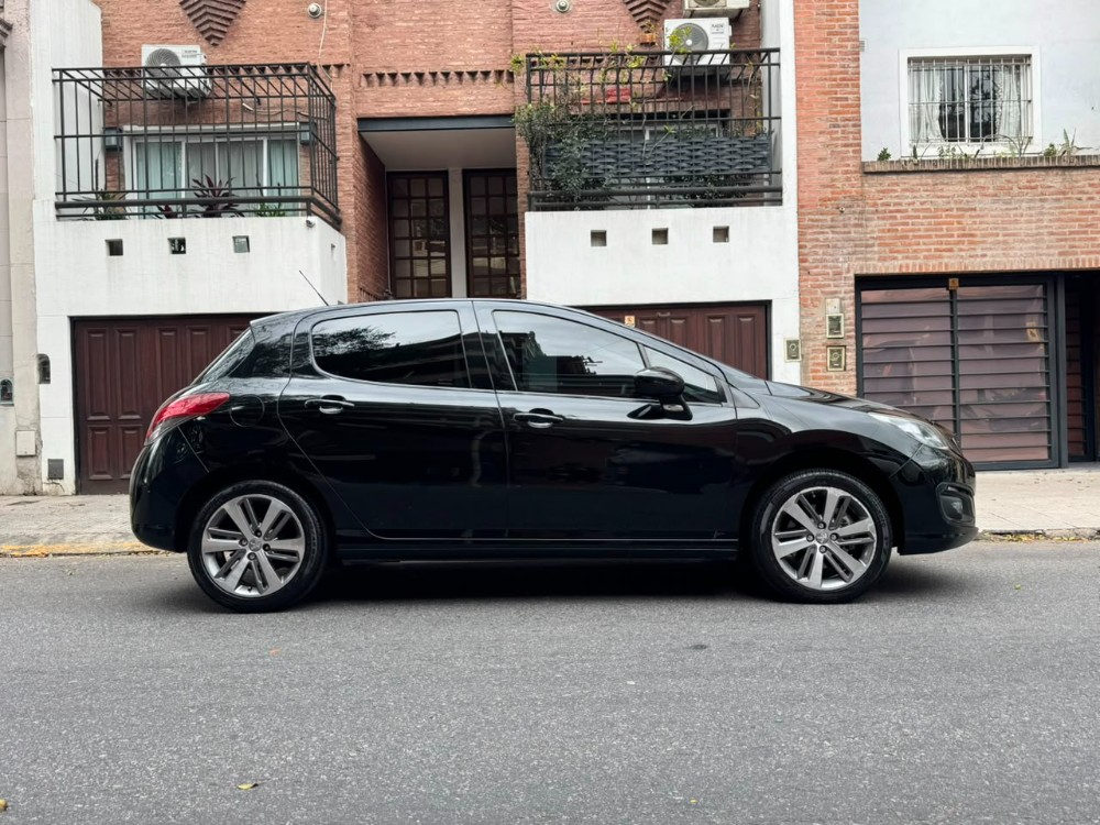 Peugeot 308 Allure pack thp tiptronic ar 1.6 — foto 11
